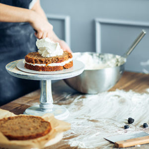 Buttercream Cake Decorating