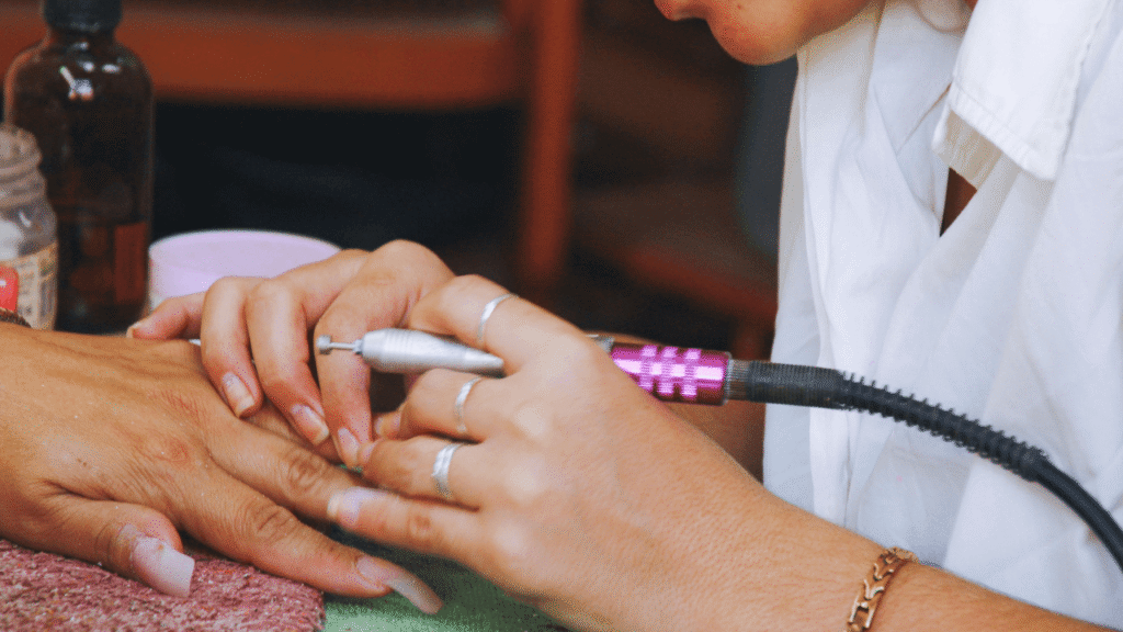 Online Nail Technician Diploma Image - 3