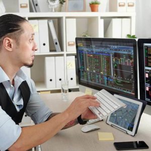 Become the Best Salesperson - Buying Selling Bitcoin