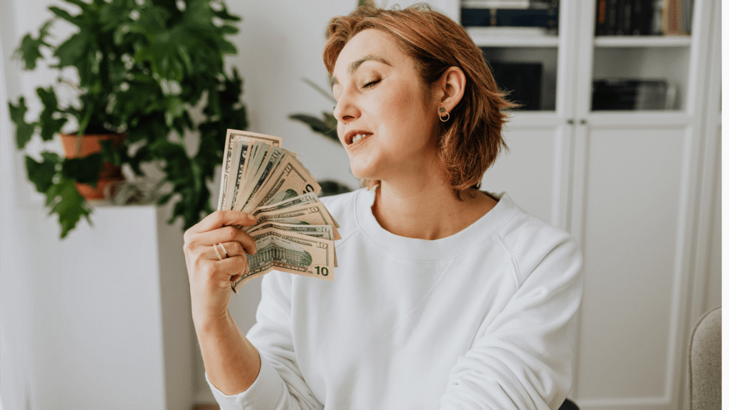 Image 2 for Anti Money Laundering (AML) Online Course