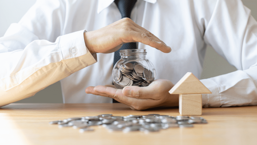 Image 3 for Anti Money Laundering (AML) Online Course