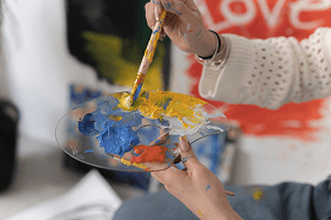 Art Therapy & Mental Health Course Image 2